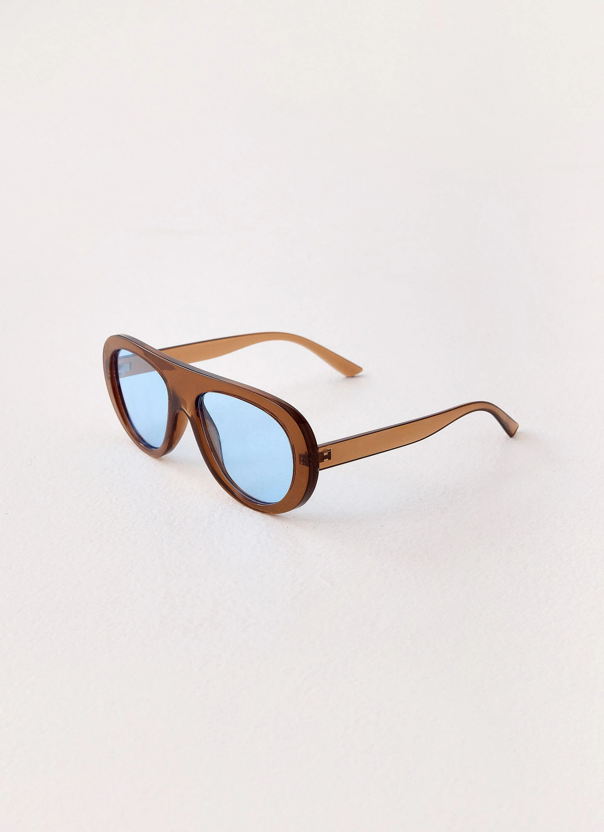 Sunburn Shades Sunglasses - Brown